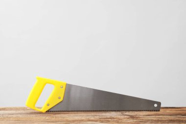 Masada gri arkaplanda gördüm