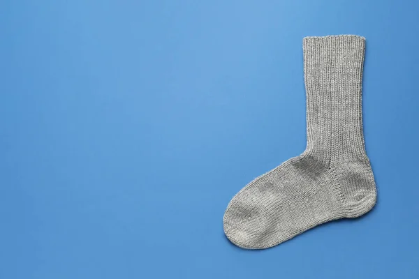 Warme Socke Auf Farbigem Hintergrund — Stockfoto
