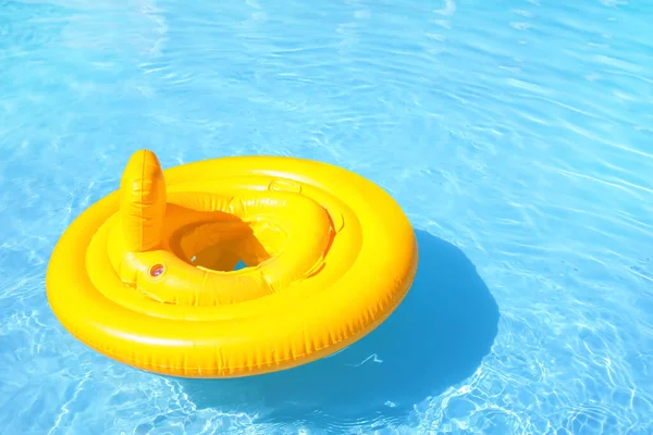 Rubber Inflatable Ring Swimming Pool — Stock Photo, Image