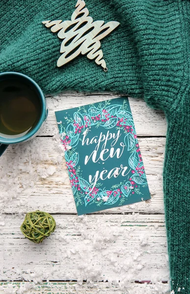 Όμορφη Ευχετήρια Κάρτα Για Τον Εορτασμό Της Πρωτοχρονιάς Φλιτζάνι Τσάι — Φωτογραφία Αρχείου