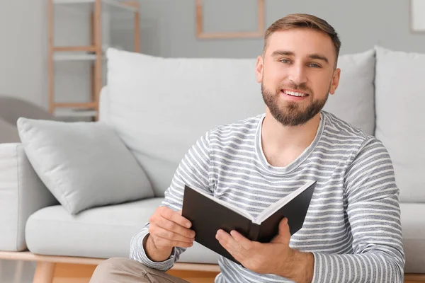 Young Man Reading Book Home — Stock Photo, Image