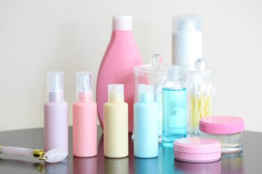 Masada seyahat kozmetik seti ve kuvars yüz silindiri