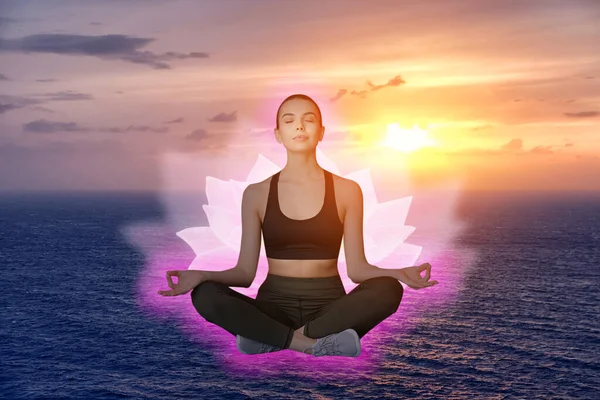 Meditating Young Woman Sea Sunset Zen Concept — Stock Photo, Image