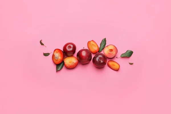 Fresh Ripe Plums Color Background — Stock Photo, Image