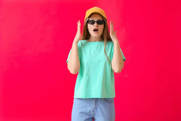 Surprised Woman Stylish Sunglasses Color Background — Stock Photo, Image