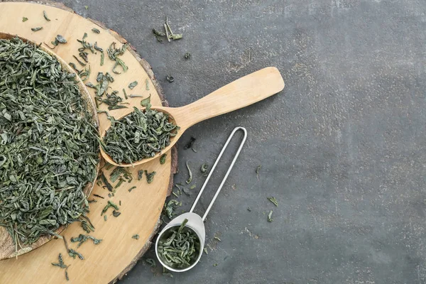 Spoons Dry Green Tea Dark Table — Stock Photo, Image