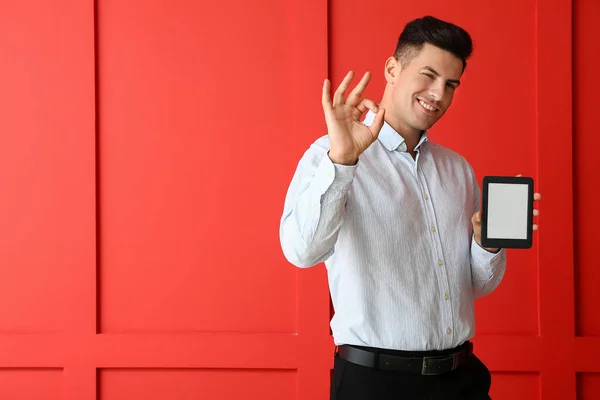 Young Man Reader Showing Color Background — Stock Photo, Image