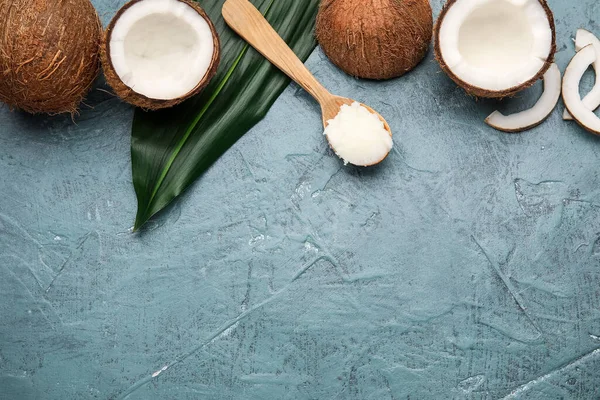 Composición Con Aceite Coco Sobre Fondo Gris —  Fotos de Stock