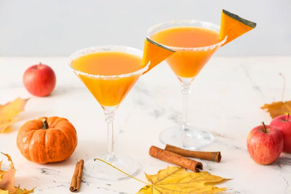 Autumn Composition Pumpkin Pie Martini White Background — Stock Photo, Image