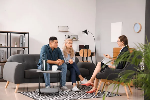 Psychologist Working Young Couple Office — Stock Photo, Image