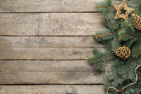 Ahşap Arka Planda Güzel Bir Noel Kompozisyonu — Stok fotoğraf