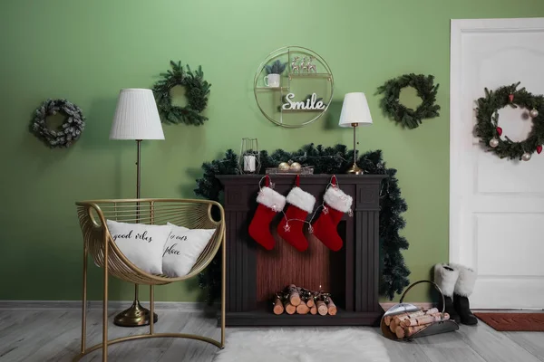 Interior Living Room Fireplace Decorated Christmas — Stock Photo, Image