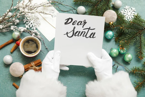 Santa Claus Reading Letter Table — Stock Photo, Image