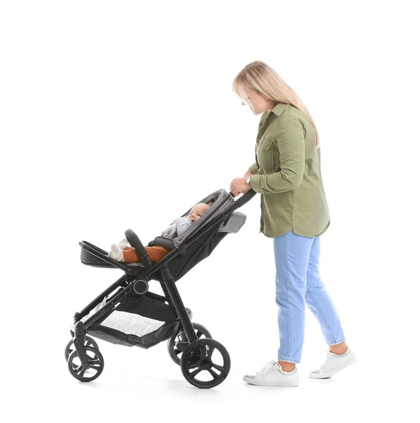 Kvinna Och Hennes Söta Baby Barnvagn Vit Bakgrund — Stockfoto