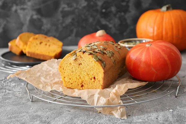 Tasty Pumpkin Pie Table — Stock Photo, Image