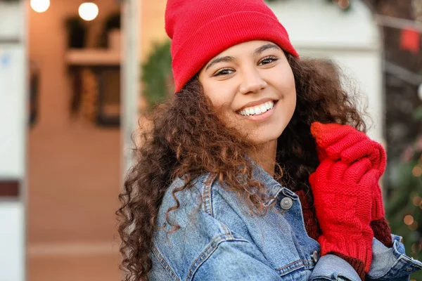 Hermosa Joven Aire Libre Víspera Navidad —  Fotos de Stock