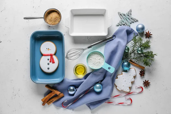 Ингредиенты Рождественской Пекарни Кухонной Утвари Белом Фоне — стоковое фото