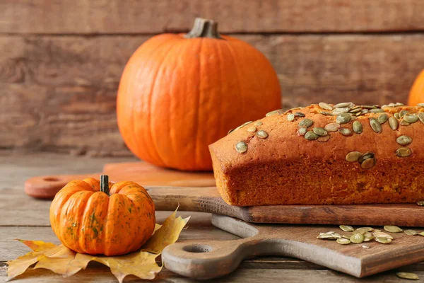 Tasty Pumpkin Pie Table — Stock Photo, Image