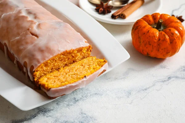 Tasty Pumpkin Pie Table — Stock Photo, Image