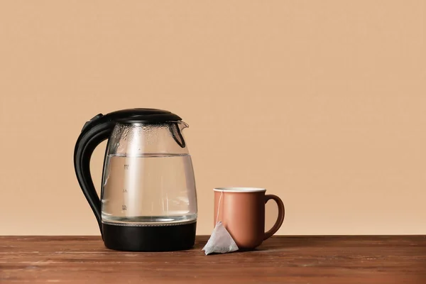 Transparent Electric Kettle Cup Tea Bag Table — Stock Photo, Image