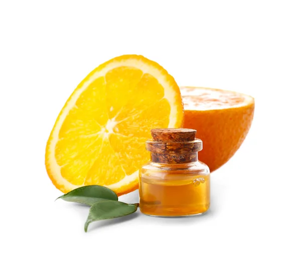 Бутылка Апельсиновым Эфирным Маслом Белом Фоне — стоковое фото