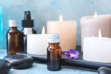 Renk arkaplanındaki güzel spa kompozisyonu