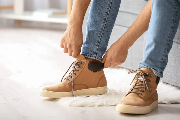 Young Man Putting Stylish Shoes — Stock Photo, Image