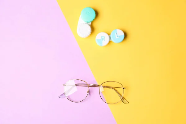 Containers Contact Lenses Eyeglasses Color Background — Stock Photo, Image