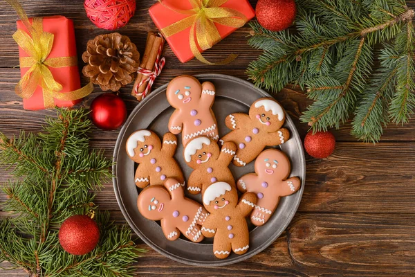 Christmas Composition Gingerbread Cookies Wooden Background — Foto de Stock