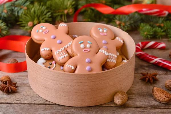 Box Tasty Gingerbread Cookies Table — Foto de Stock