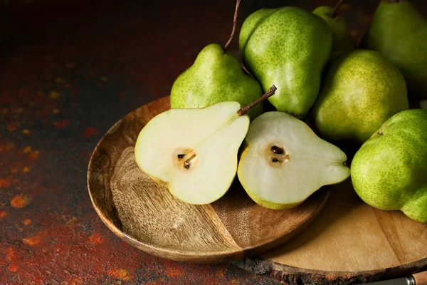 Fresh Ripe Pears Table — Stock Photo, Image