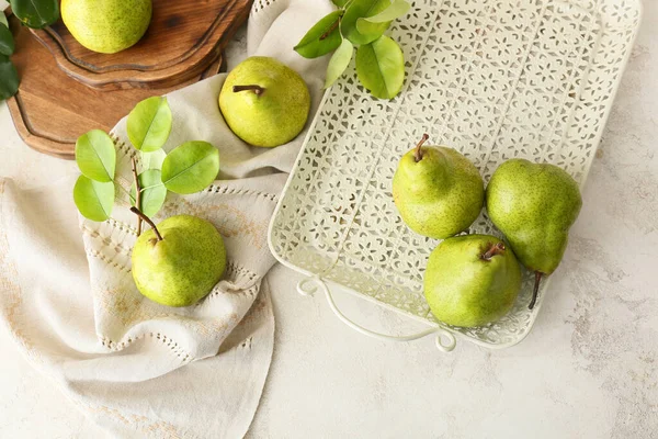 Verse Rijpe Peren Tafel Rechtenvrije Stockafbeeldingen