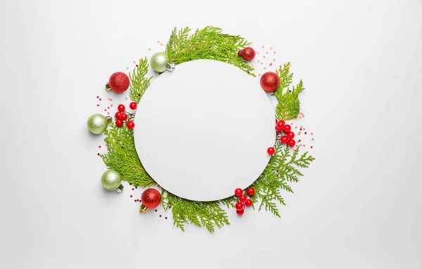 Krásné Vánoční Složení Prázdnou Kartou Bílém Pozadí — Stock fotografie