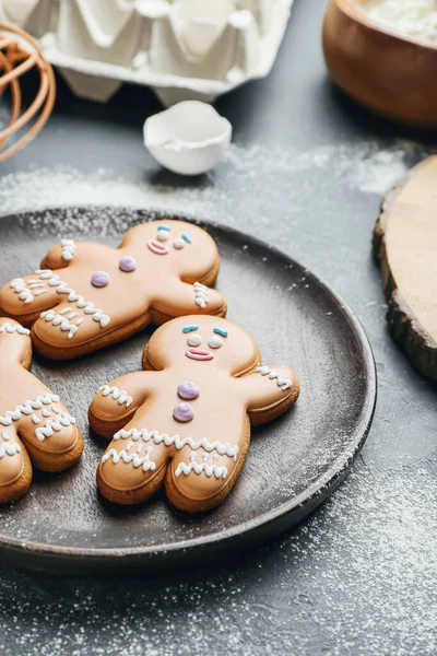 Plate Gingerbread Cookies Table — Stock Photo, Image