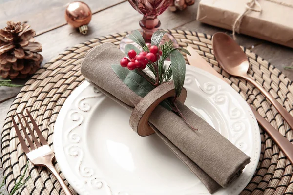Beautiful Christmas Table Setting Mistletoe Wooden Background — Foto de Stock
