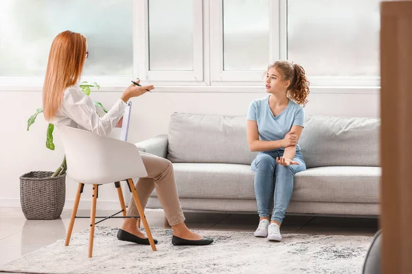 Psychologist Working Teenage Girl Office — Stock Photo, Image