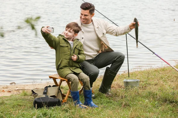 Little Boy His Father Taking Selfie While Fishing River — Foto de Stock
