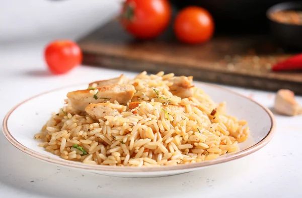 Plate Tasty Pilaf Table — Stock Photo, Image