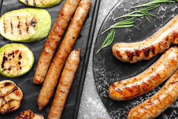 Plate Delicious Grilled Sausages Vegetables Closeup — Stock Photo, Image