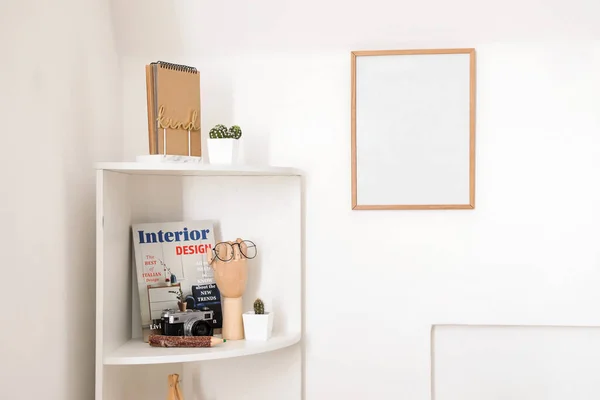 Wooden Hand Stylish Decor Shelving Unit Interior Room — Stock Photo, Image