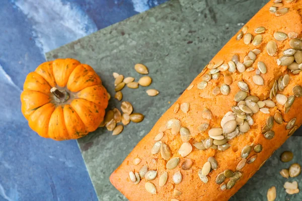 Tasty Pumpkin Pie Color Background — Stock Photo, Image