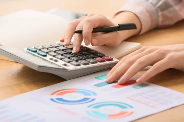 Female Accountant Calculator Working Office Closeup — Stock Photo, Image