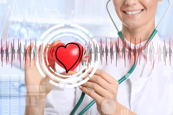 Female Cardiologist Red Heart Clinic — Stock Photo, Image