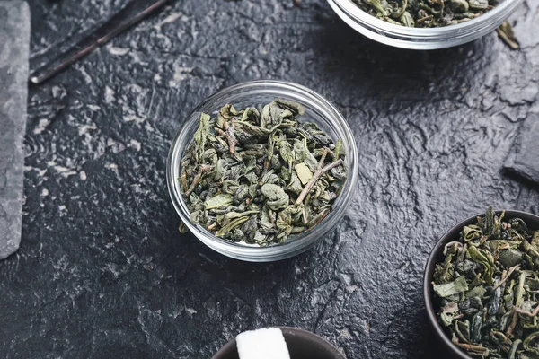 Bowl Dry Green Tea Dark Background — Stock Photo, Image