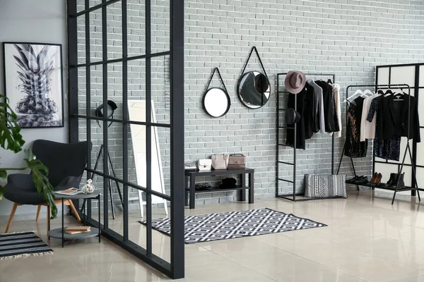 Stijlvol Interieur Van Moderne Garderobe — Stockfoto