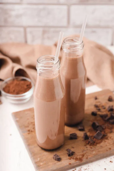 Flessen Aromatische Chocolademelk Tafel — Stockfoto