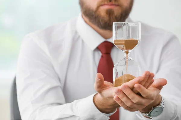 Businessman Hourglass Office Closeup — Stock Photo, Image