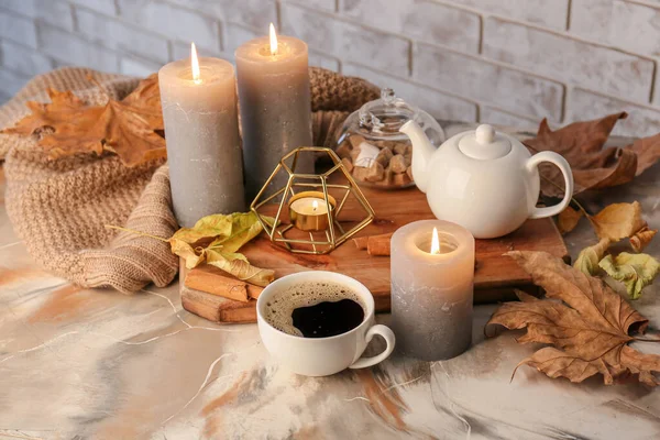 Beautiful Aroma Candles Autumn Leaves Coffee Table — Stock Photo, Image