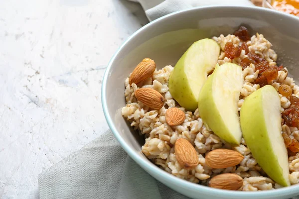 Bowl Tasty Sweet Oatmeal Closeup — Stock Photo, Image