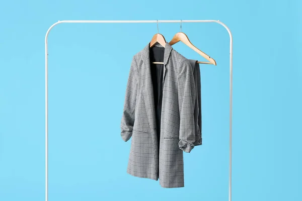 Rack Clothes Color Background — Stock Photo, Image